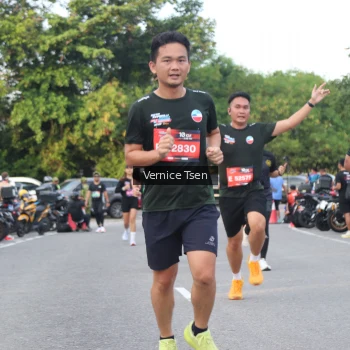 Runner Photo 3803731