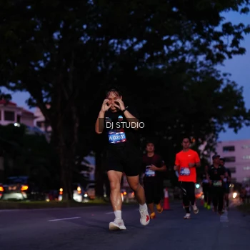 Runner Photo 3803757