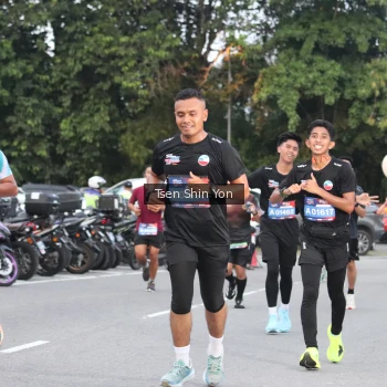 Runner Photo 3803774