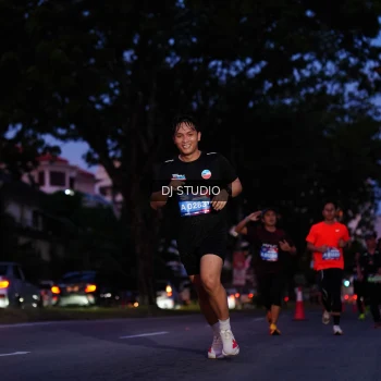 Runner Photo 3803776
