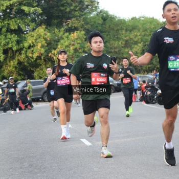 Runner Photo 3803809
