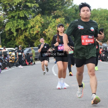 Runner Photo 3803827