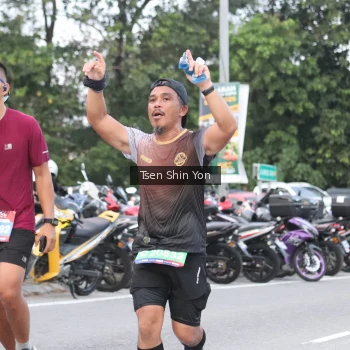 Runner Photo 3803865