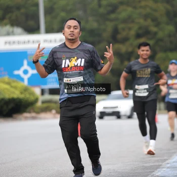 Runner Photo 3803987