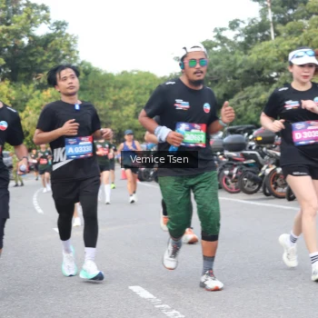 Runner Photo 3804027