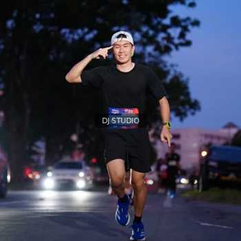 Runner Photo 3804100