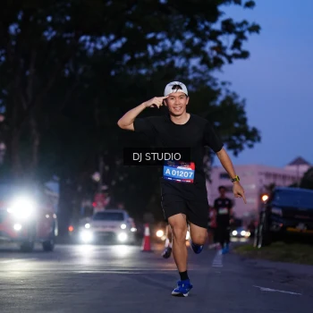 Runner Photo 3804104