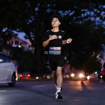 Runner Photo 3804110