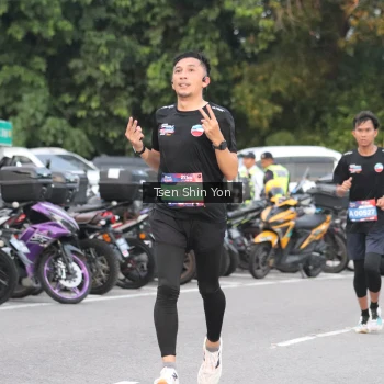 Runner Photo 3804128