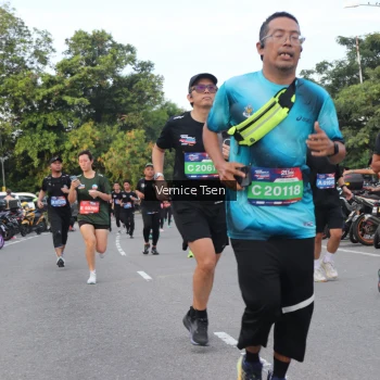 Runner Photo 3804143