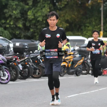 Runner Photo 3804144