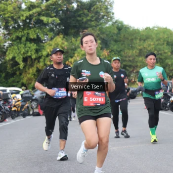 Runner Photo 3804150