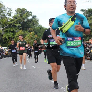 Runner Photo 3804183