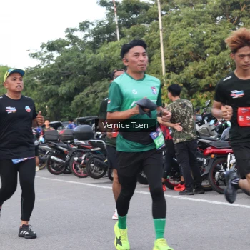 Runner Photo 3804194