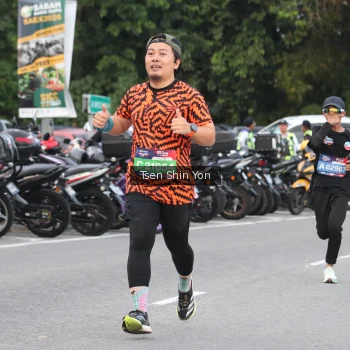 Runner Photo 3804264