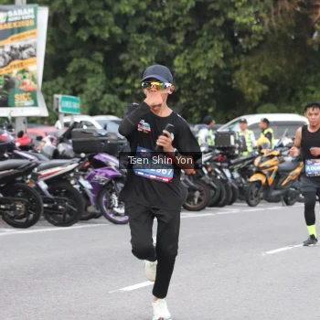 Runner Photo 3804267