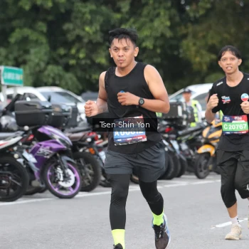 Runner Photo 3804305