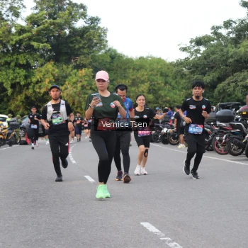 Runner Photo 3804319