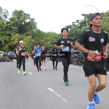 Runner Photo 3804320