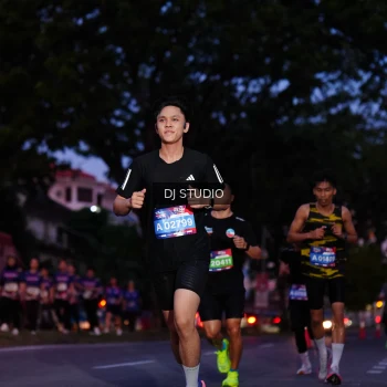 Runner Photo 3804334
