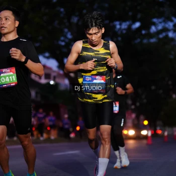 Runner Photo 3804385