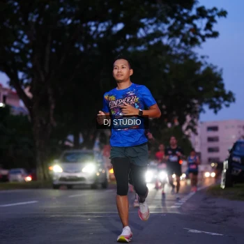 Runner Photo 3804441