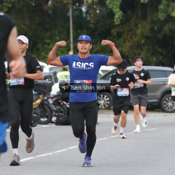 Runner Photo 3804474