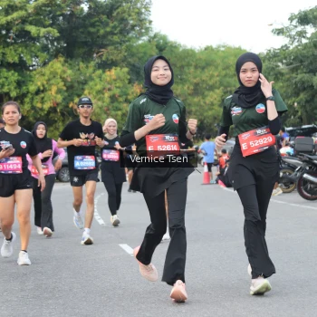 Runner Photo 3804481