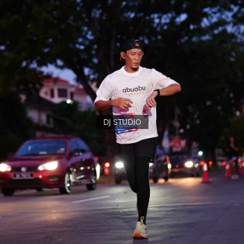 Runner Photo 3804604