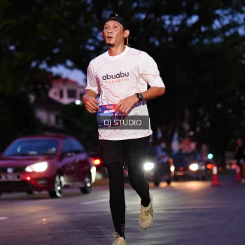 Runner Photo 3804613
