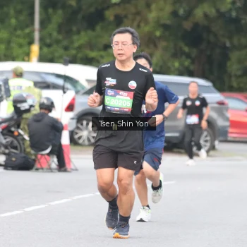 Runner Photo 3804618