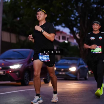 Runner Photo 3804637