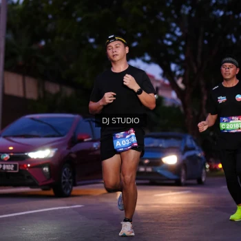 Runner Photo 3804643