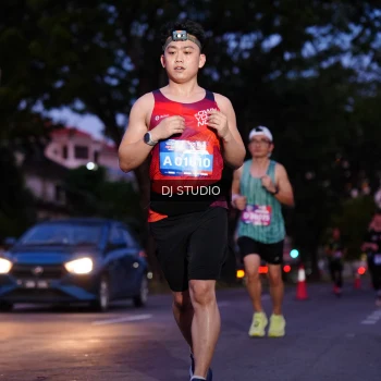 Runner Photo 3804664