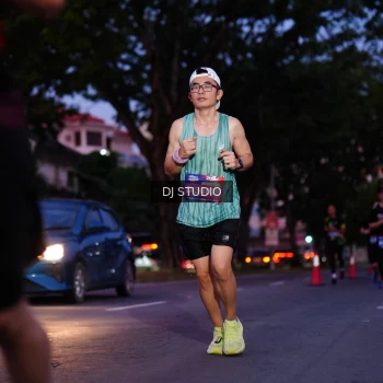 Runner Photo 3804682