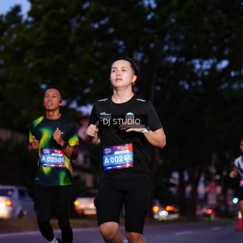 Runner Photo 3804717