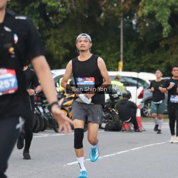 Runner Photo 3804720