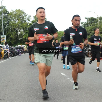 Runner Photo 3804727