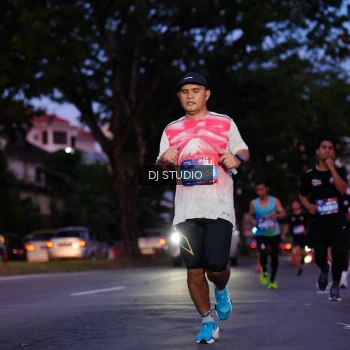 Runner Photo 3804781