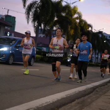Runner Photo 3804782