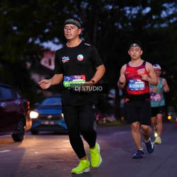 Runner Photo 3804794