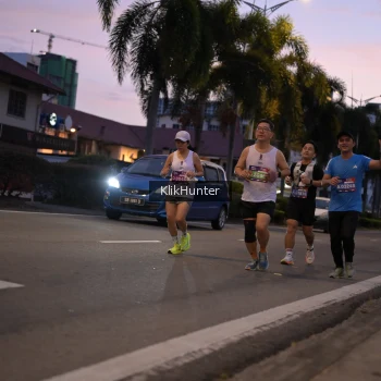 Runner Photo 3804861