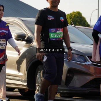 Runner Photo 3804865