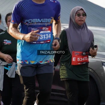 Runner Photo 3804881