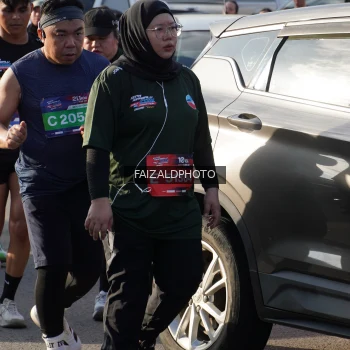 Runner Photo 3804890