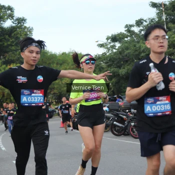 Runner Photo 3804898