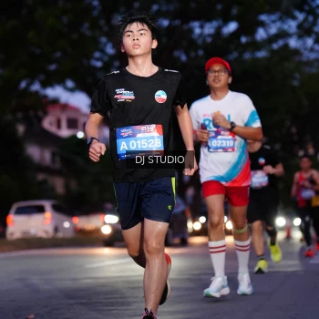Runner Photo 3804905
