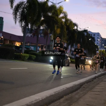 Runner Photo 3804940