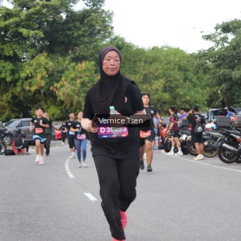 Runner Photo 3804961
