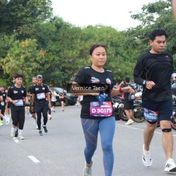 Runner Photo 3804970